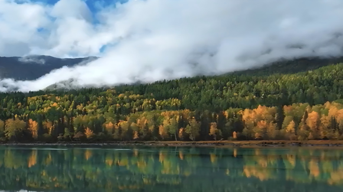 Autumn has brushed Altay in stunning shades