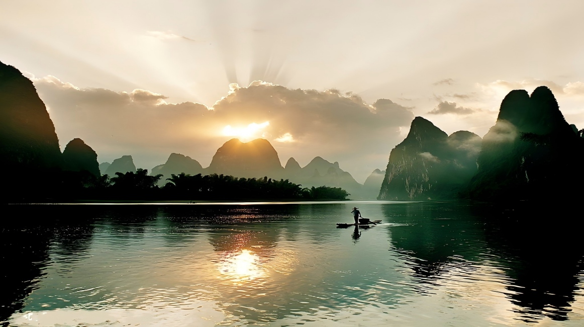 The Lijiang River — A Flowing Scroll of Chinese Landscape Painting