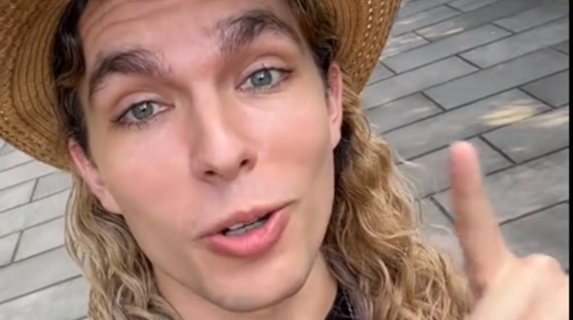 In the Eyes of Americans: Chengdu