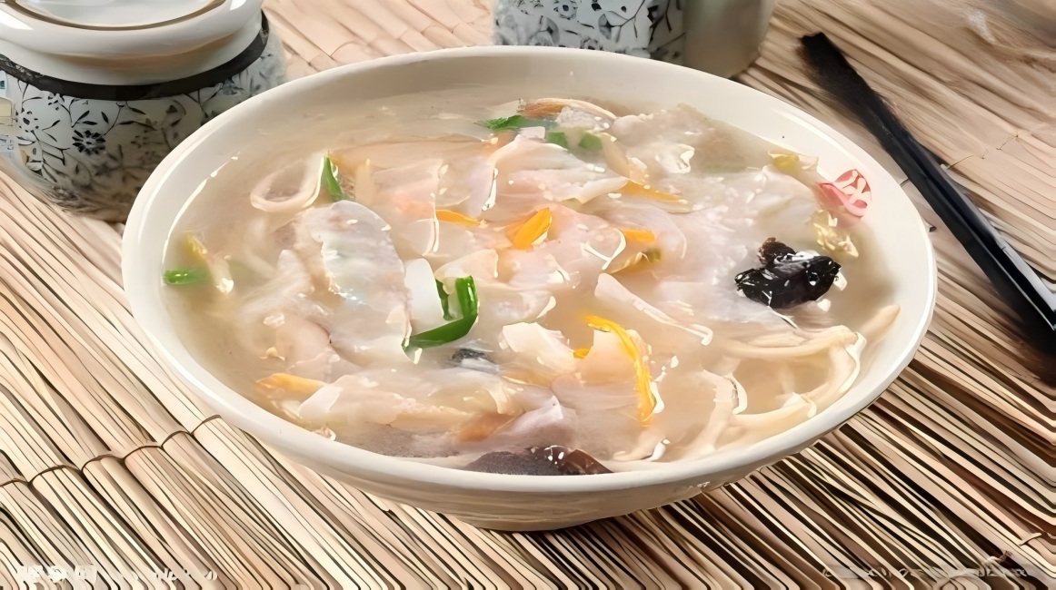 Taizhou “Qiao You Mian”: A Bowl of Sea-Scented Craftsmanship from Zhejiang