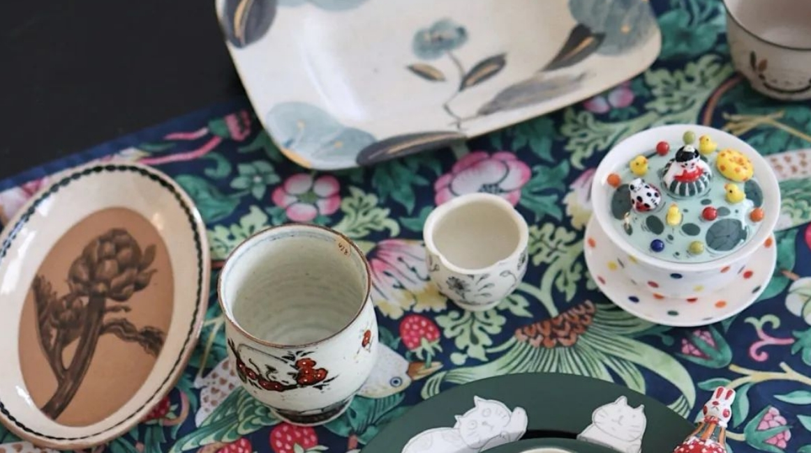 Porcelain Heartbeats: The Eternal Pulse of Jingdezhen‌