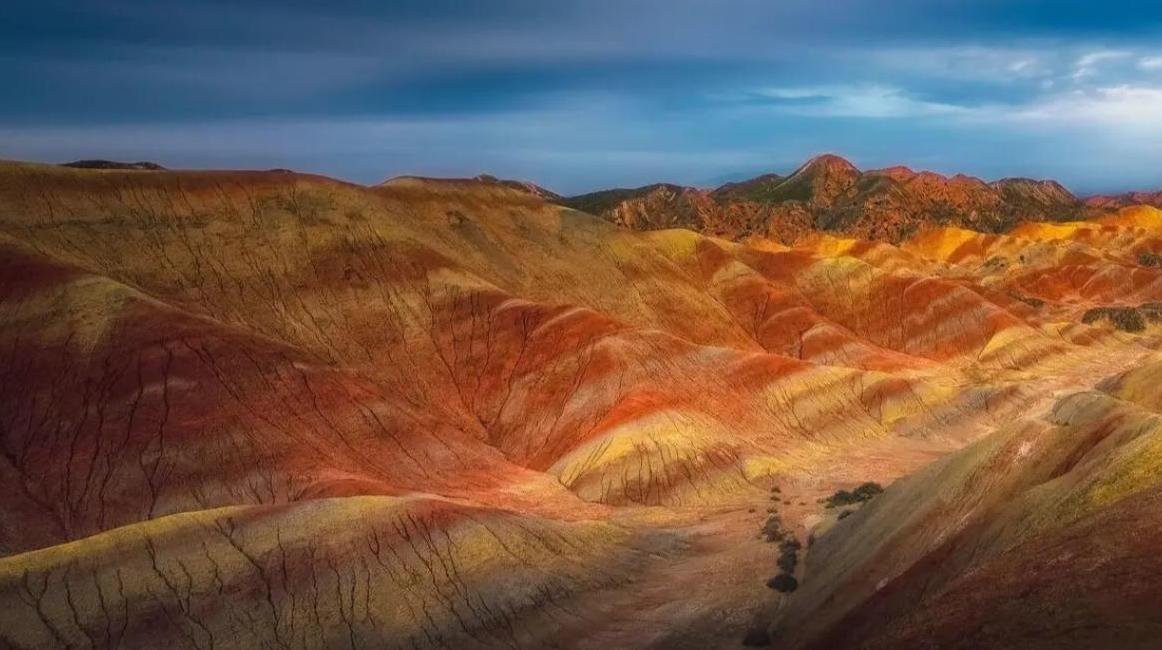 Zhangye Danxia Landform：Nature's Chromatic Symphony