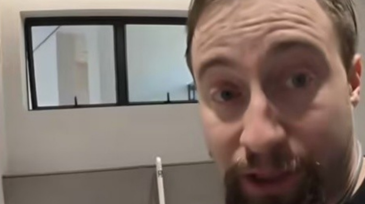 Free public toilets in Chinese parks