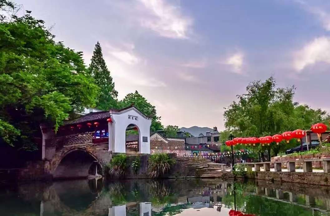 The Secret Language of White Marble A Time Journey Across Liu Jiaqiao