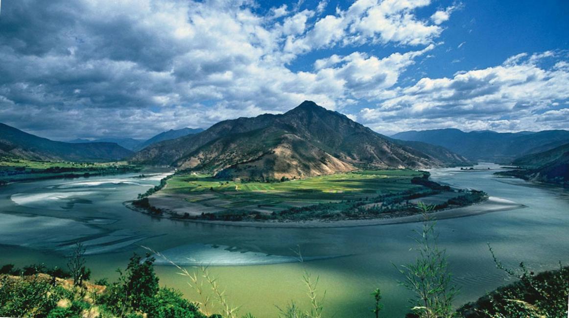 A New Picture Painted in a Decade: China's Mother River Rejuvenates