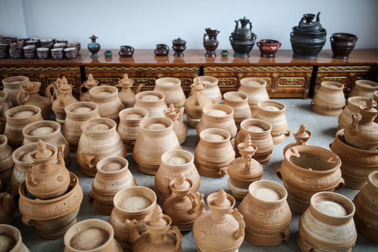 00B98DDBB43E2E5EED1E358F888FAFF6D46D6CF0_size3334_w4252_h2835