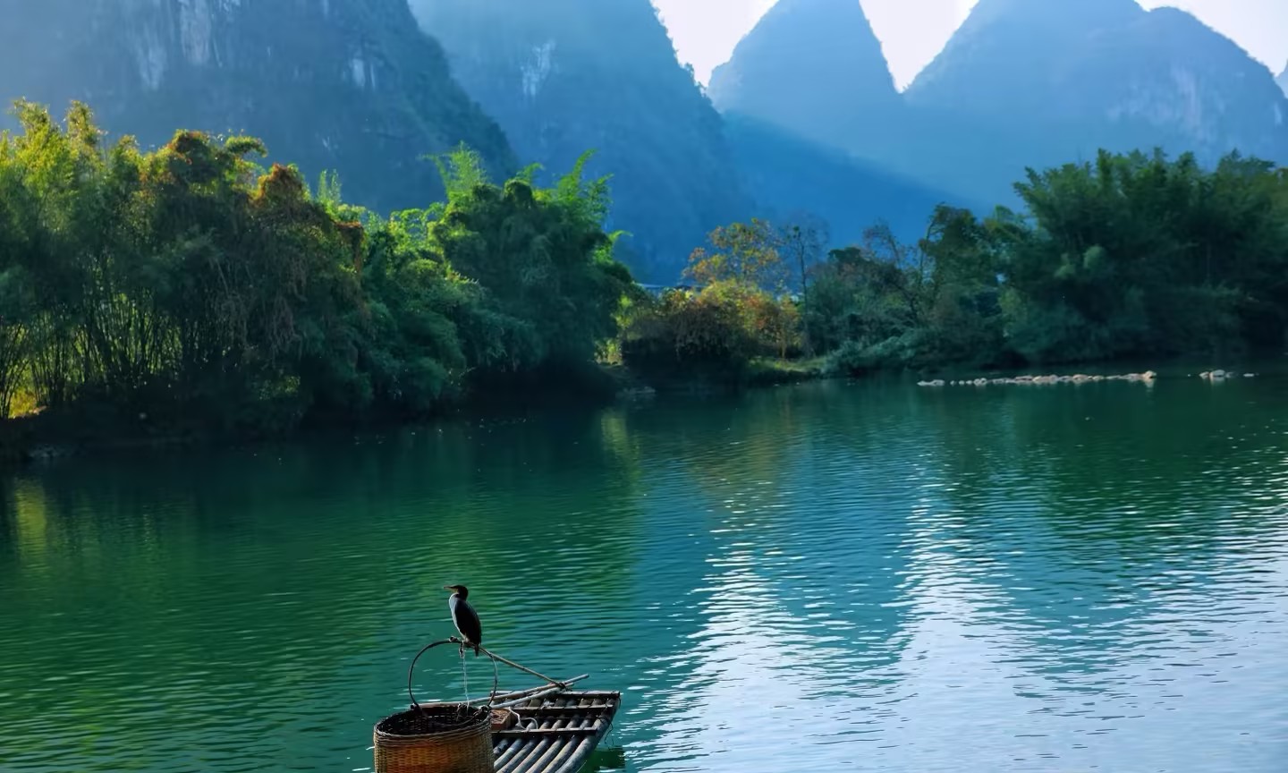 Yangshuo's Ten-Mile Gallery: A Journey Through a Living Ink Painting