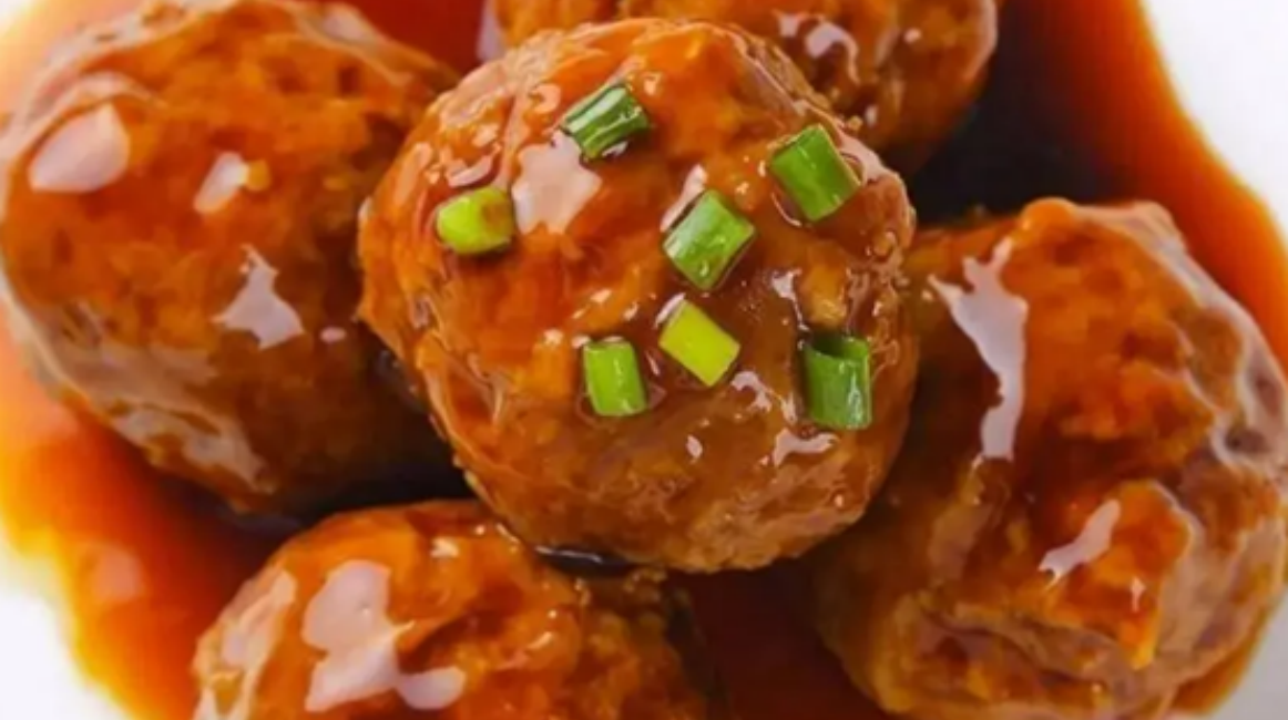 Yangzhou Lion Head Meatballs – A Classic of China's Huaiyang Cuisine