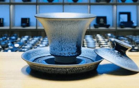 A Non-heritage Legend Forged in Fire and Earth