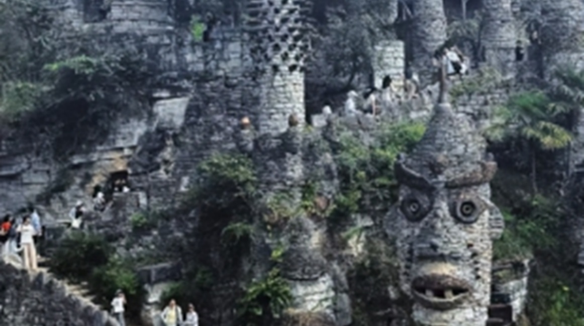 The Stone Secret Realm Hidden in Huaxi, Guiyang, China: Yelang Valley